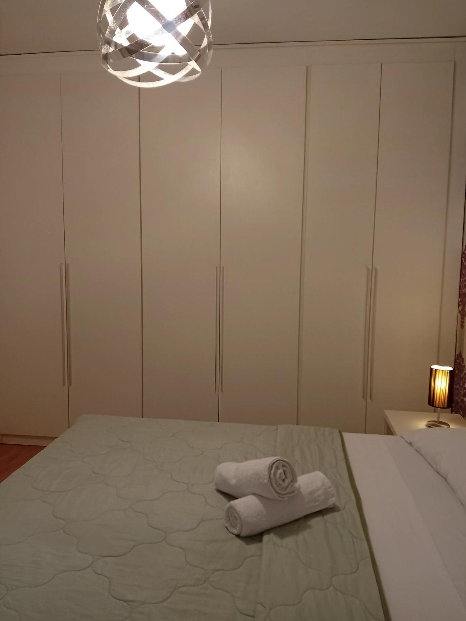 Amplio Apartamento Centro De Alicante Kültér fotó